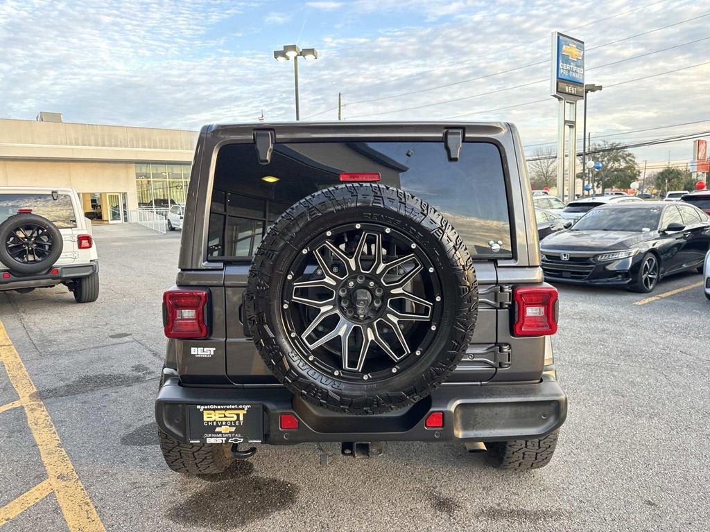 2021 Jeep Wrangler Unlimited Sahara