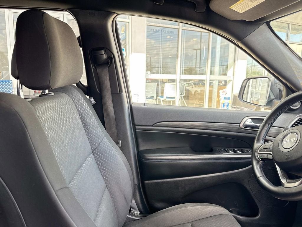 2019 Jeep Grand Cherokee Upland