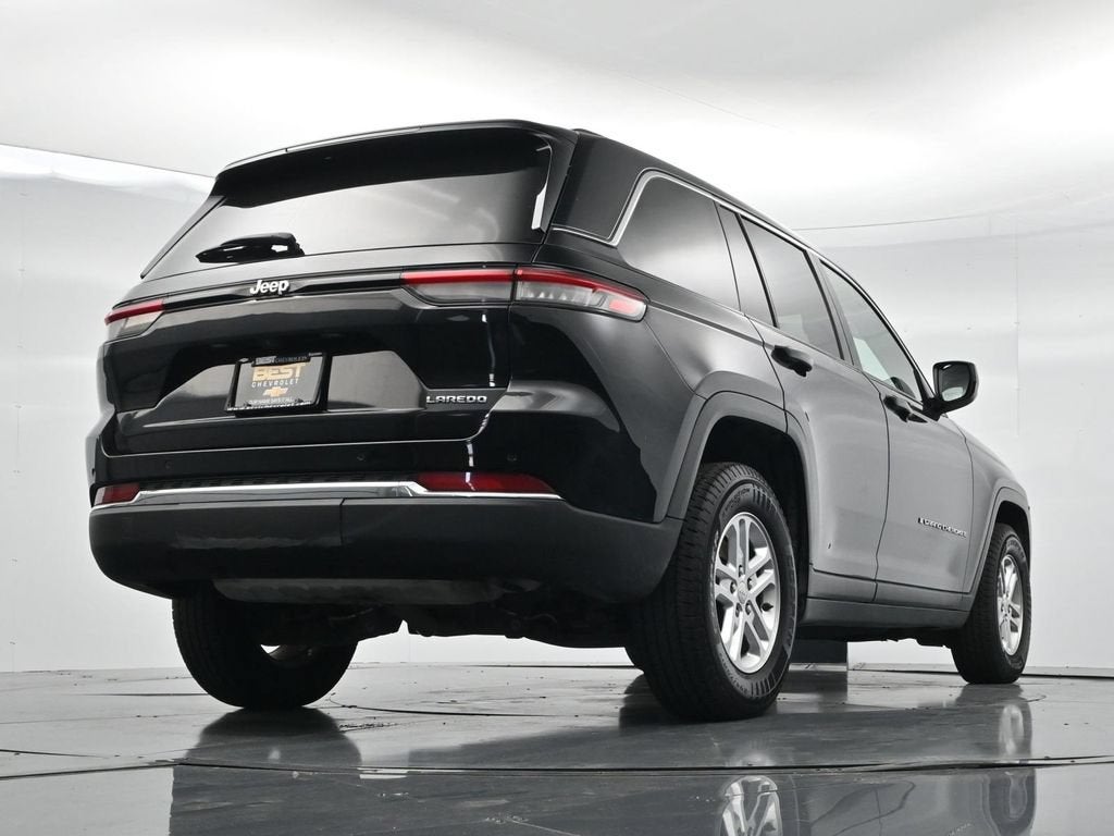 2023 Jeep Grand Cherokee Laredo
