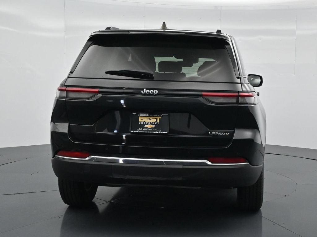 2023 Jeep Grand Cherokee Laredo