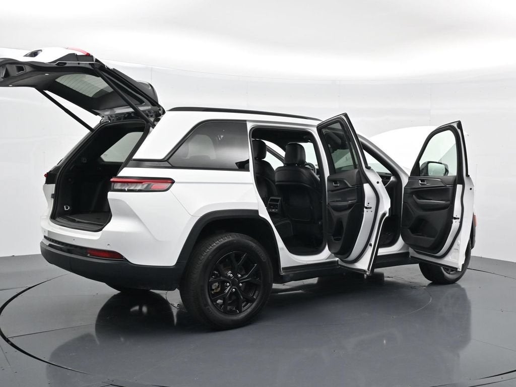 2024 Jeep Grand Cherokee Altitude