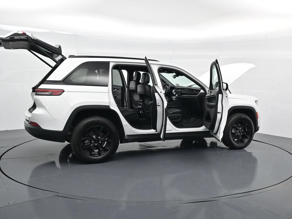 2024 Jeep Grand Cherokee Altitude