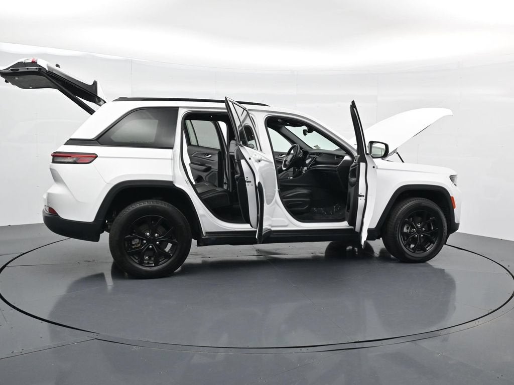 2024 Jeep Grand Cherokee Altitude
