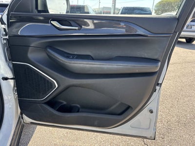 2022 Jeep Grand Cherokee L Altitude