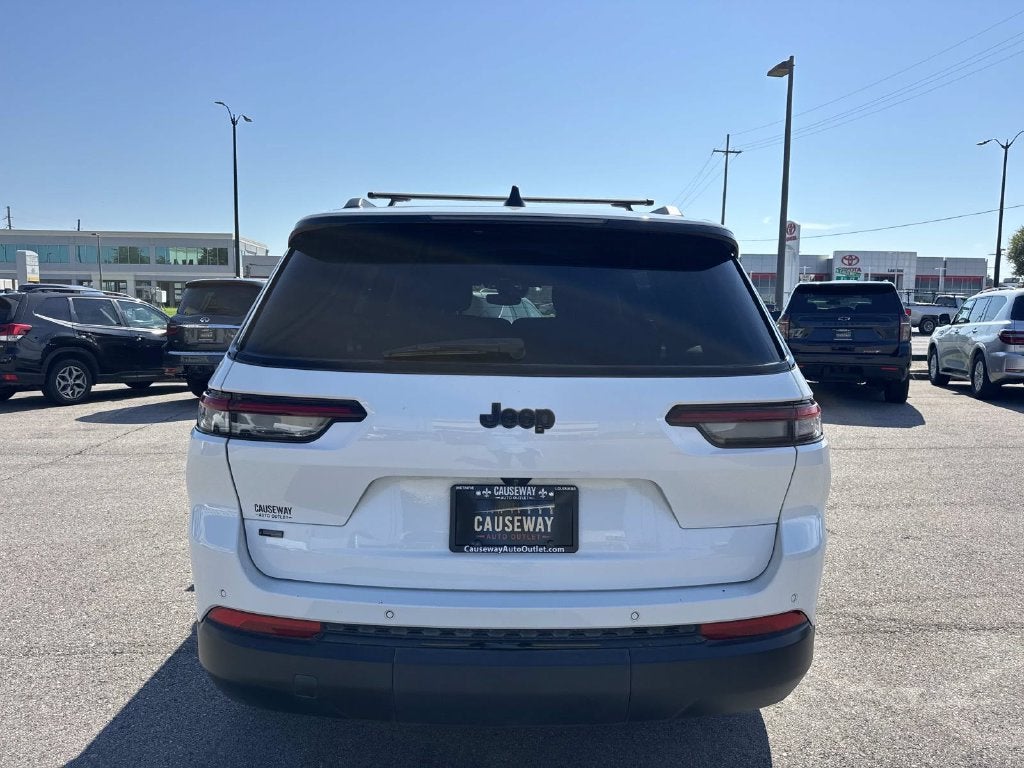 2022 Jeep Grand Cherokee L Altitude