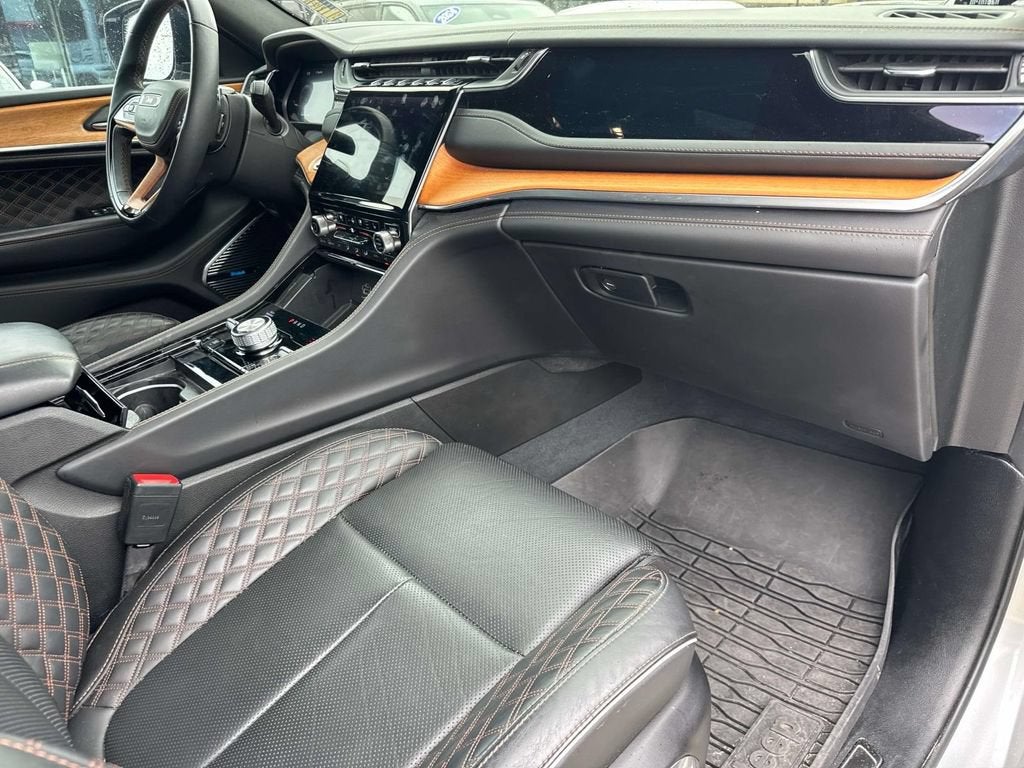 2023 Jeep Grand Cherokee L Summit Reserve