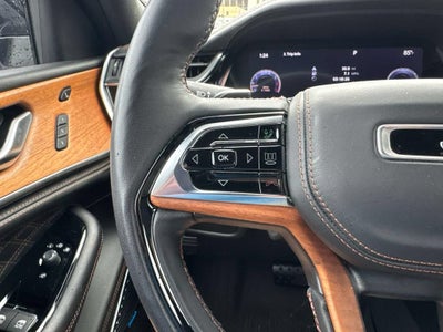 2023 Jeep Grand Cherokee L Summit Reserve