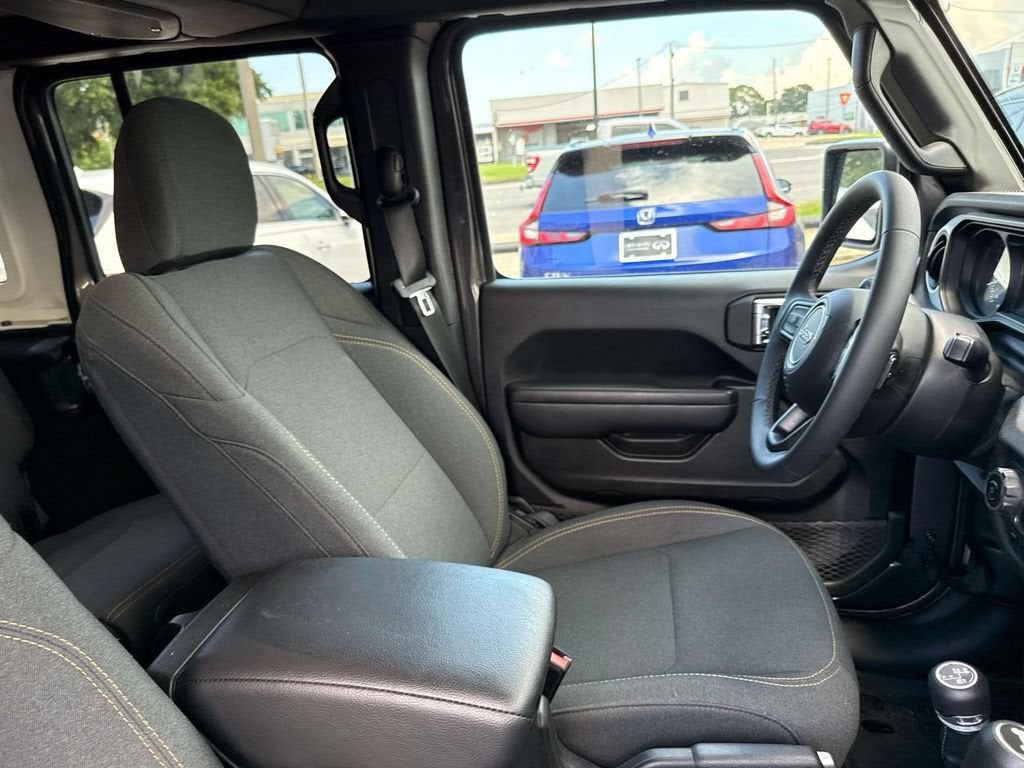 2025 Jeep Wrangler 4xe Willys
