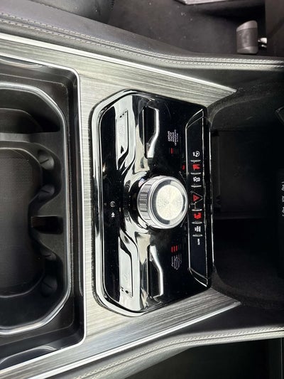 2024 Jeep Wagoneer L Series III