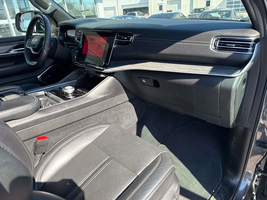 2023 Jeep Wagoneer Series II