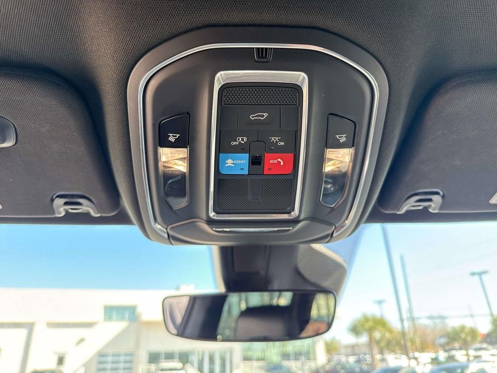 2023 Jeep Wagoneer Series II