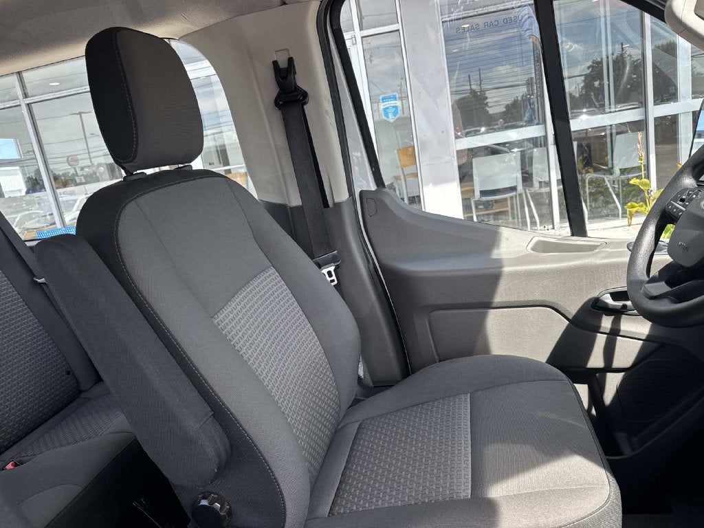 2024 Ford Transit Passenger Wagon XL