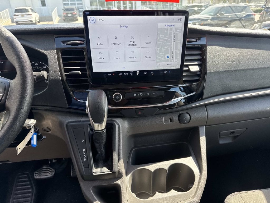 2024 Ford Transit Passenger Wagon XL