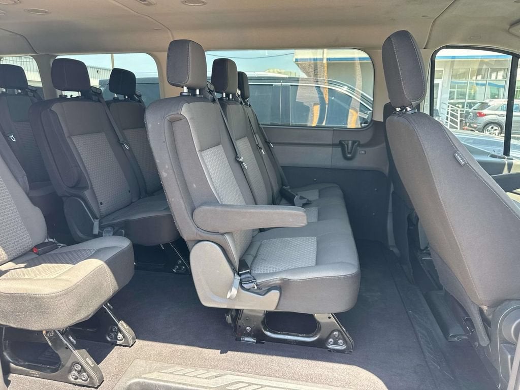 2024 Ford Transit Passenger Wagon XL