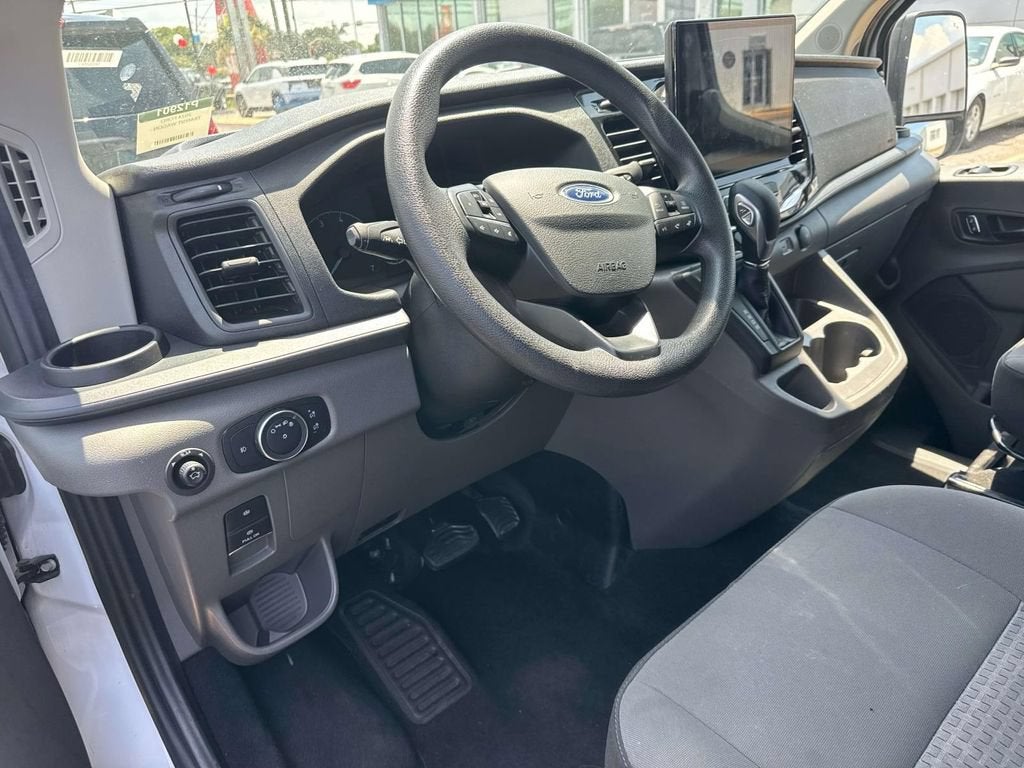 2024 Ford Transit Passenger Wagon XL