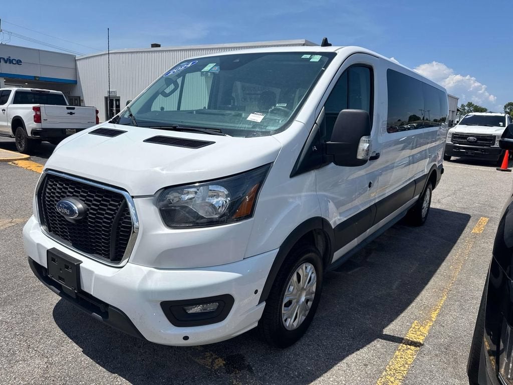 2024 Ford Transit Passenger Wagon XL