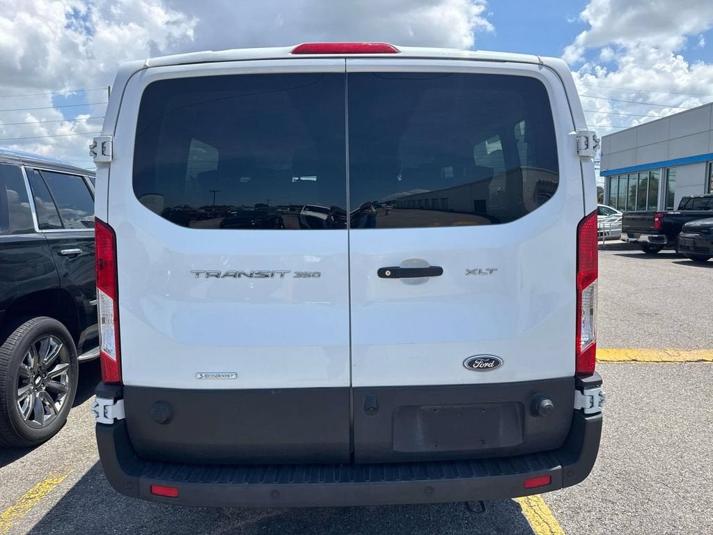 2024 Ford Transit Passenger Wagon XL