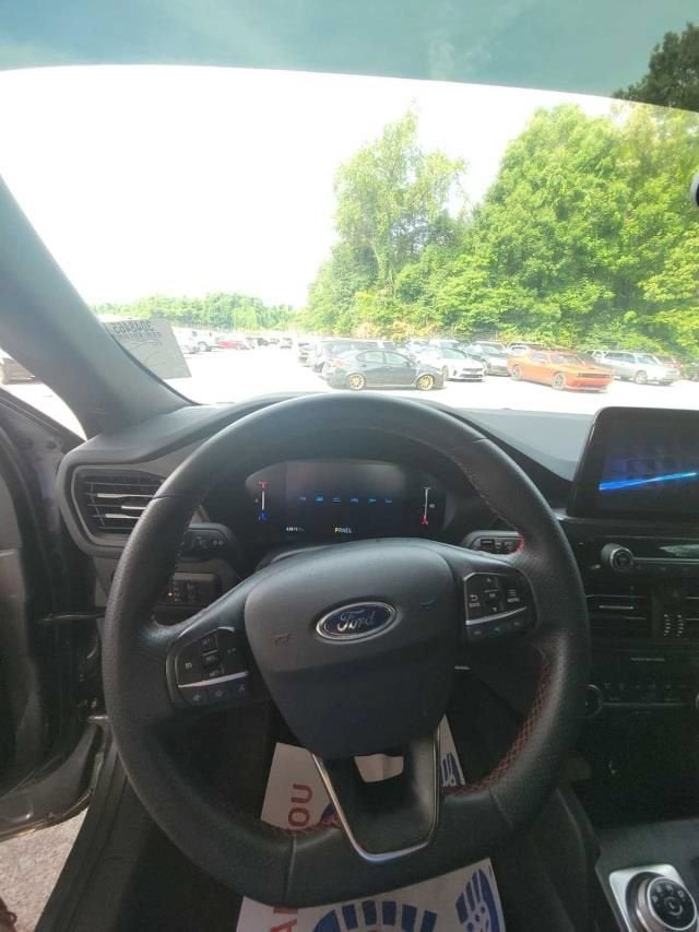 2024 Ford Escape ST-Line