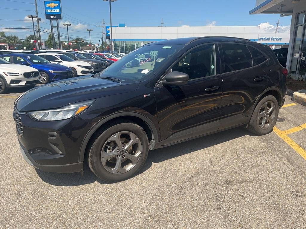 2025 Ford Escape ST-Line FWD's photo
