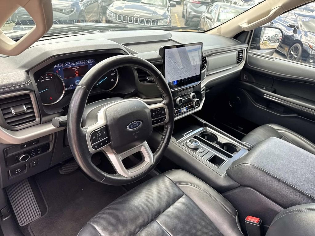 2024 Ford Expedition Max XLT