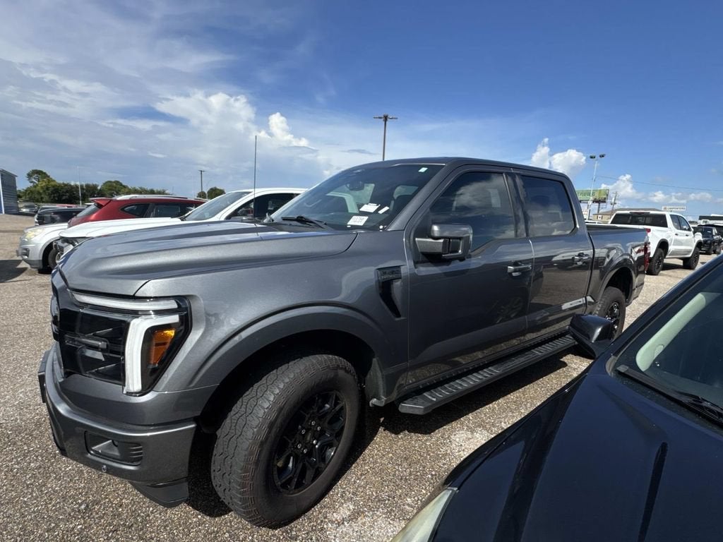 2025 Ford F-150 LARIAT