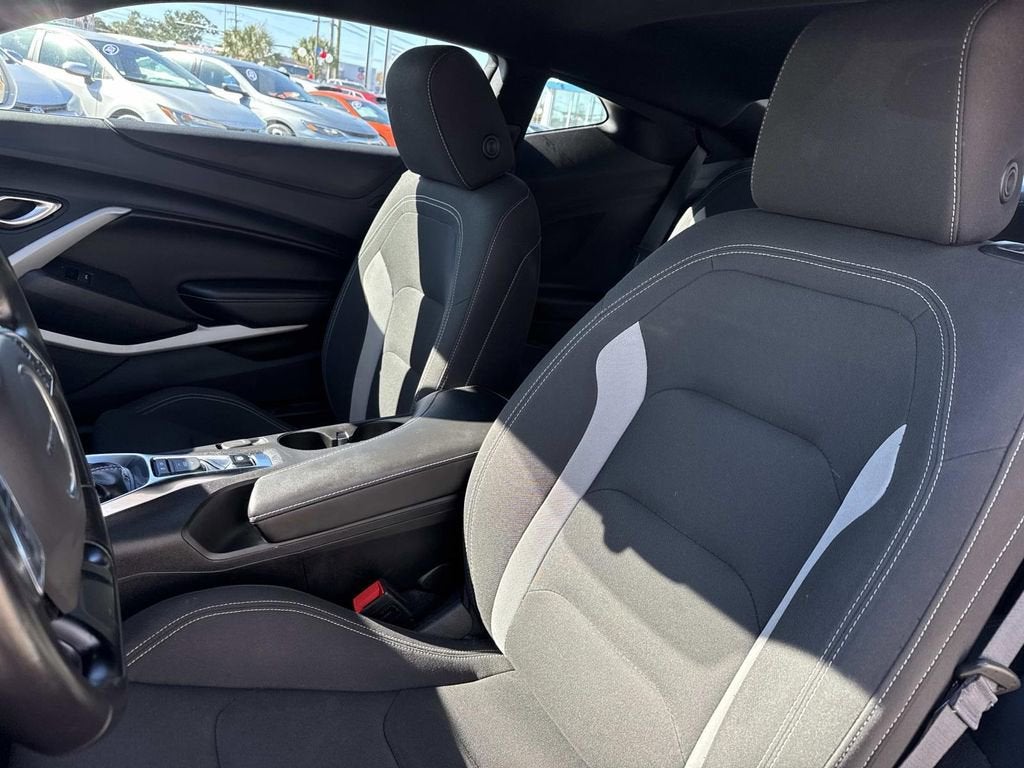 2023 Chevrolet Camaro 1LT