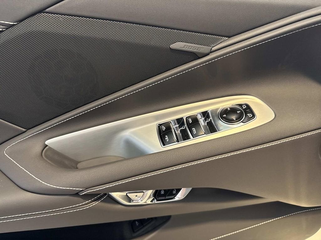 2025 Chevrolet Corvette E-Ray 1LZ