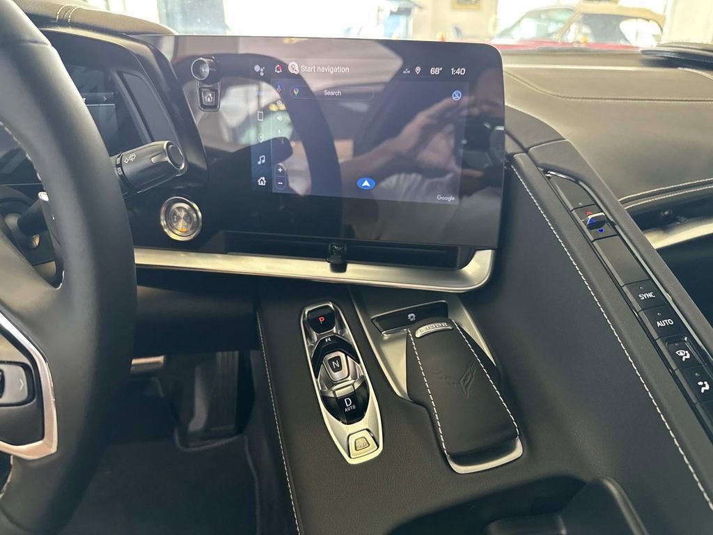 2025 Chevrolet Corvette E-Ray 1LZ