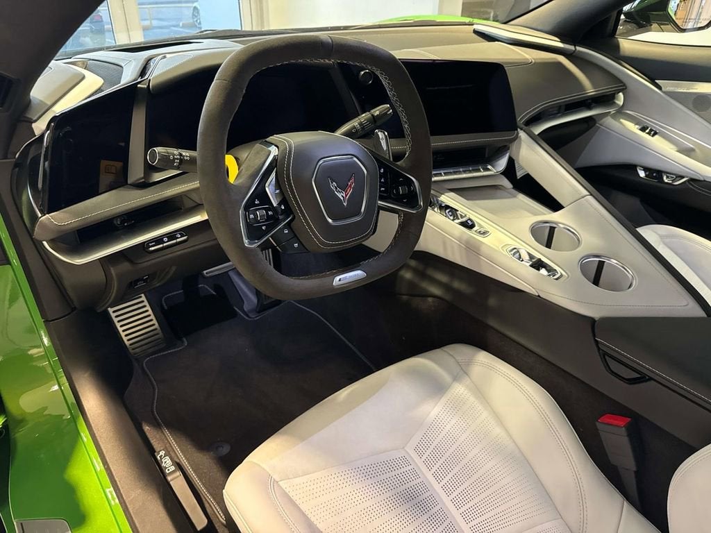 2026 Chevrolet Corvette E-Ray 2LZ