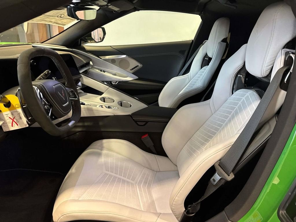 2026 Chevrolet Corvette E-Ray 2LZ