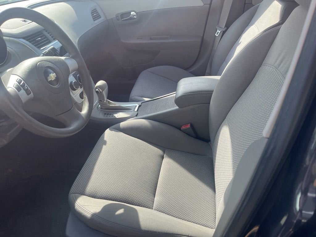 2010 Chevrolet Malibu LS w/1LS