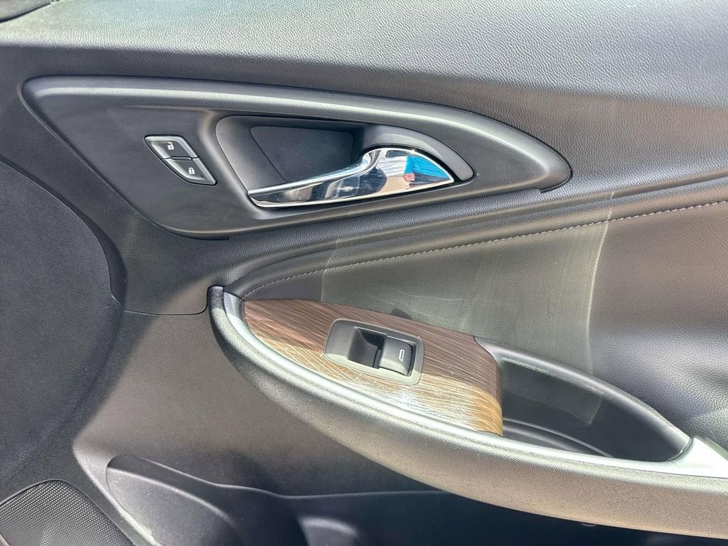 2021 Chevrolet Malibu Premier
