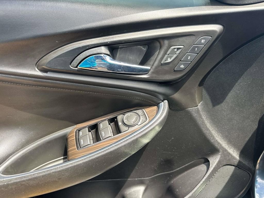 2021 Chevrolet Malibu Premier