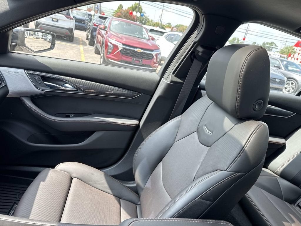 2023 Cadillac CT5 Sport