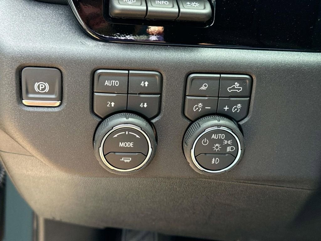 2026 Chevrolet Silverado 3500 HD LTZ DRW