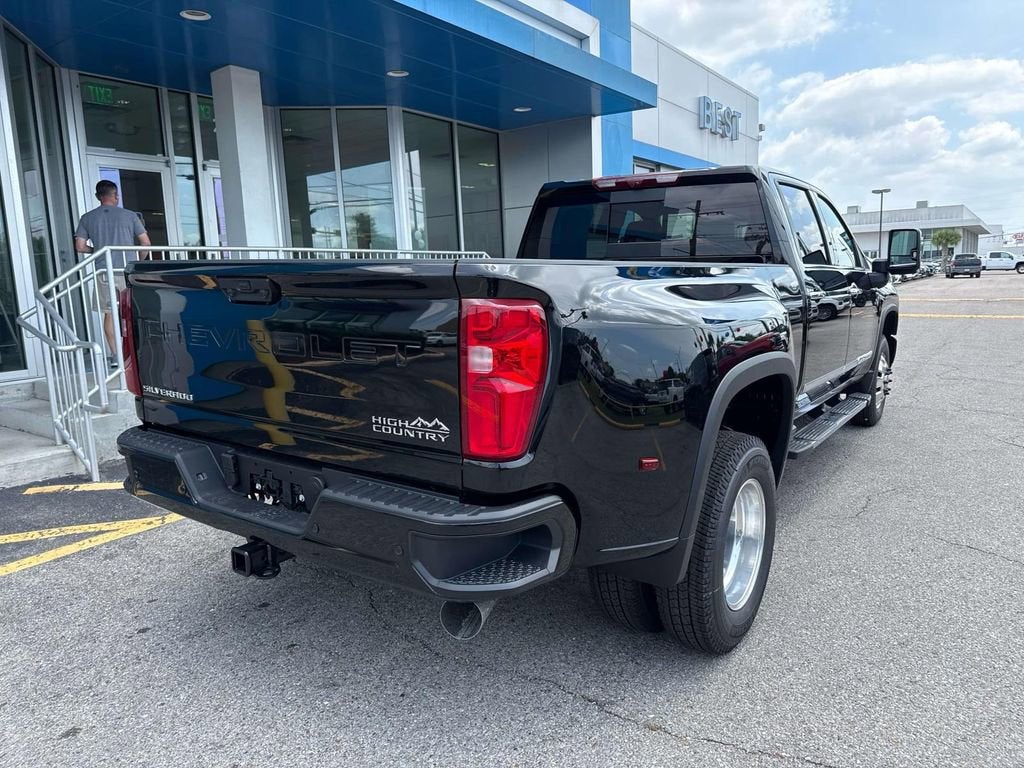 2026 Chevrolet Silverado 3500 HD High Country DRW