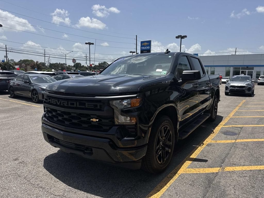 2025 Chevrolet Silverado 1500 Custom