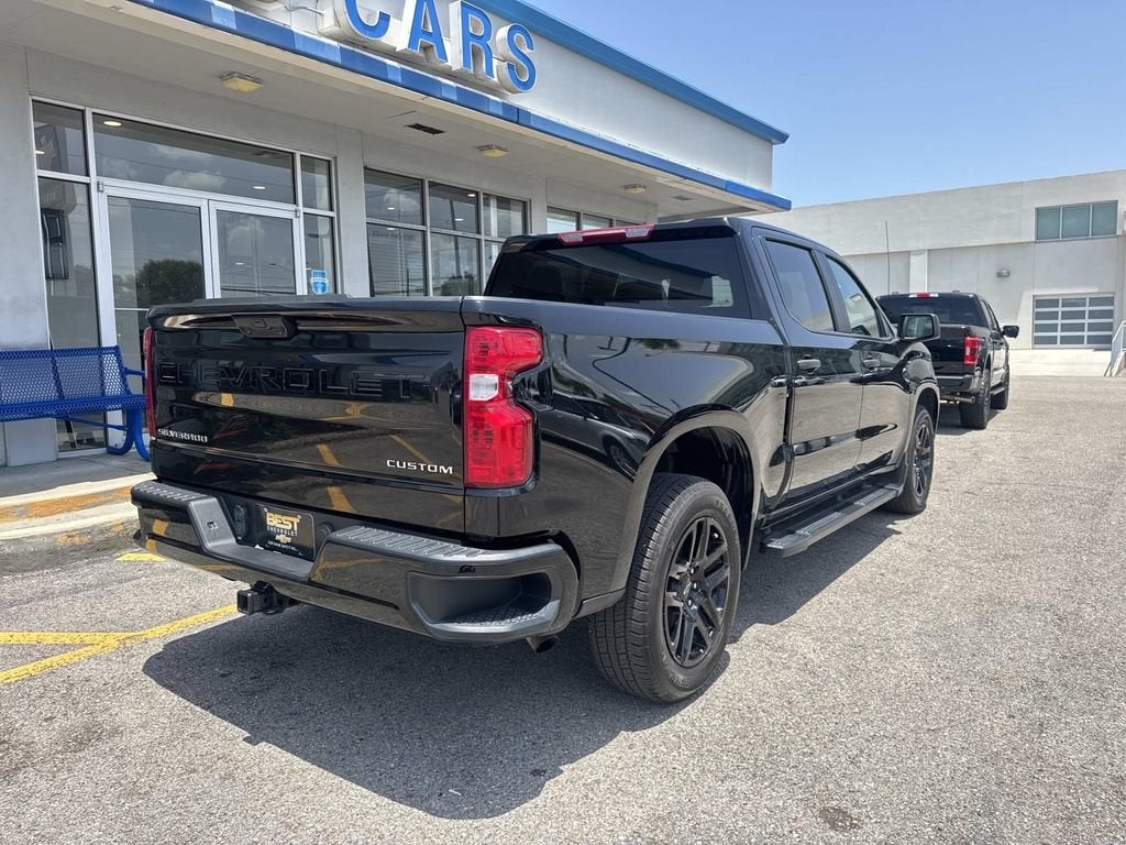2025 Chevrolet Silverado 1500 Custom