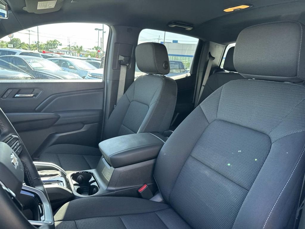 2024 Chevrolet Colorado LT