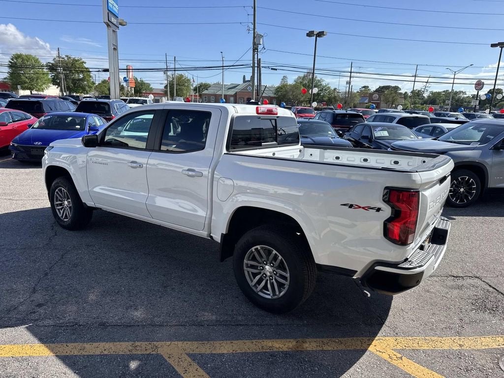 2024 Chevrolet Colorado LT