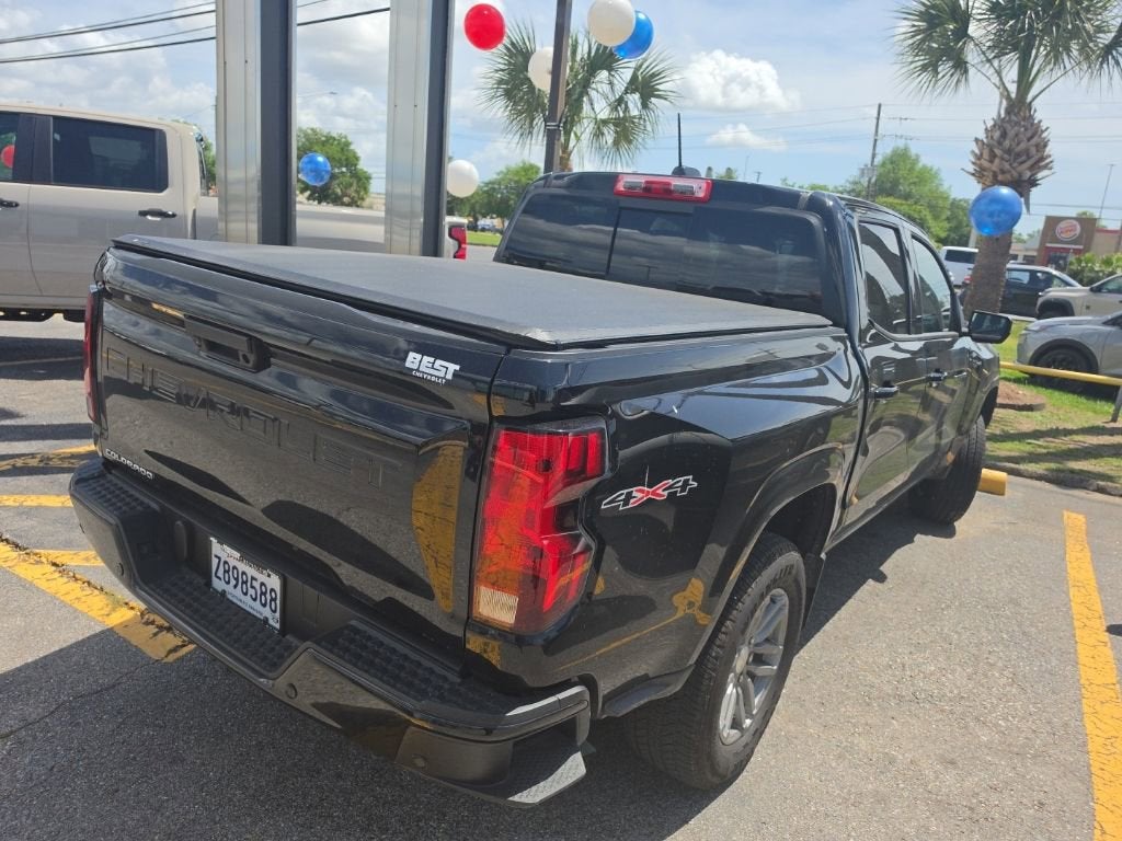 2025 Chevrolet Colorado WT/LT