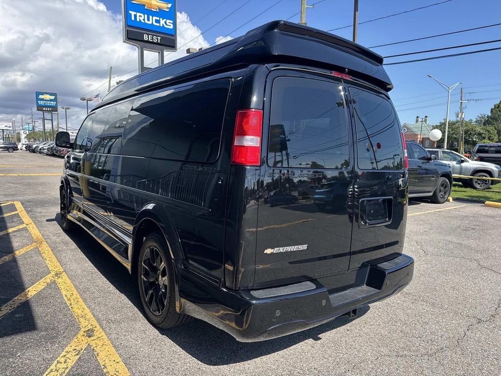 2026 Chevrolet Express Cargo WT