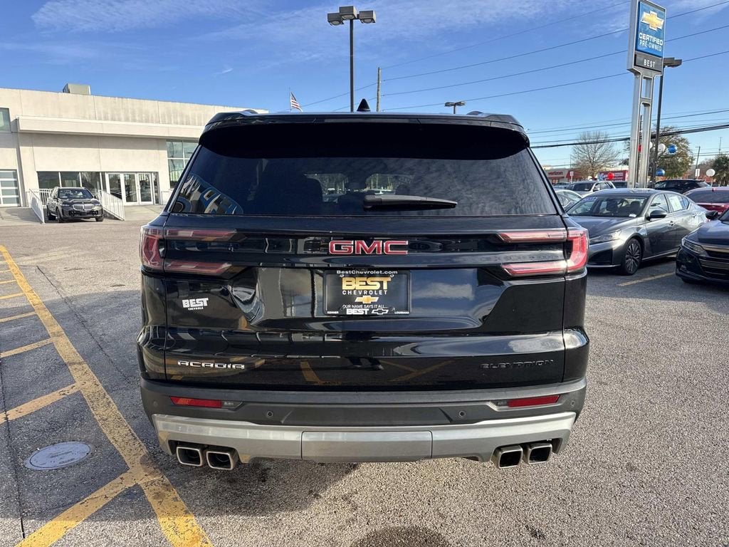 2025 GMC Acadia Elevation