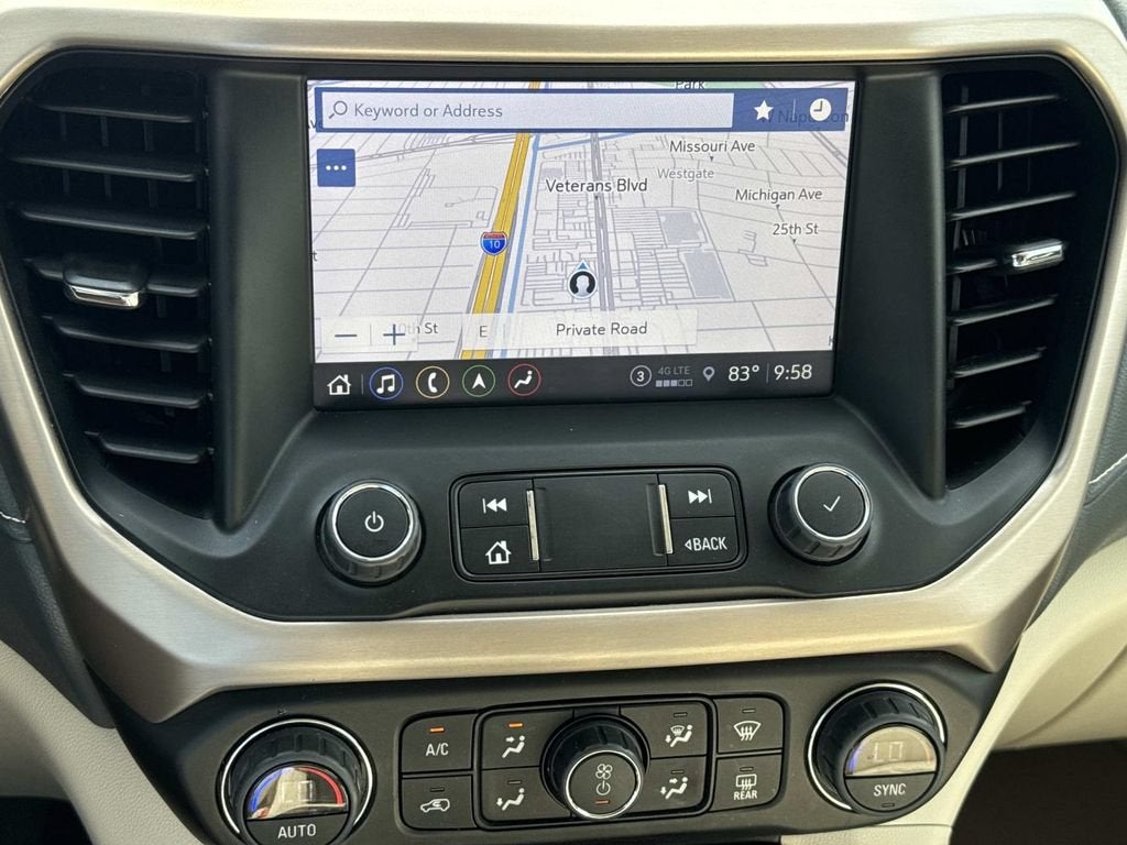 2023 GMC Acadia Denali