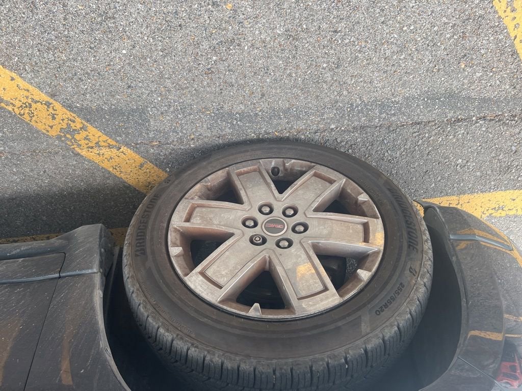 2016 GMC Acadia Denali