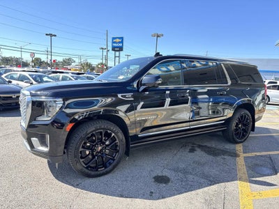 2022 GMC Yukon XL Denali