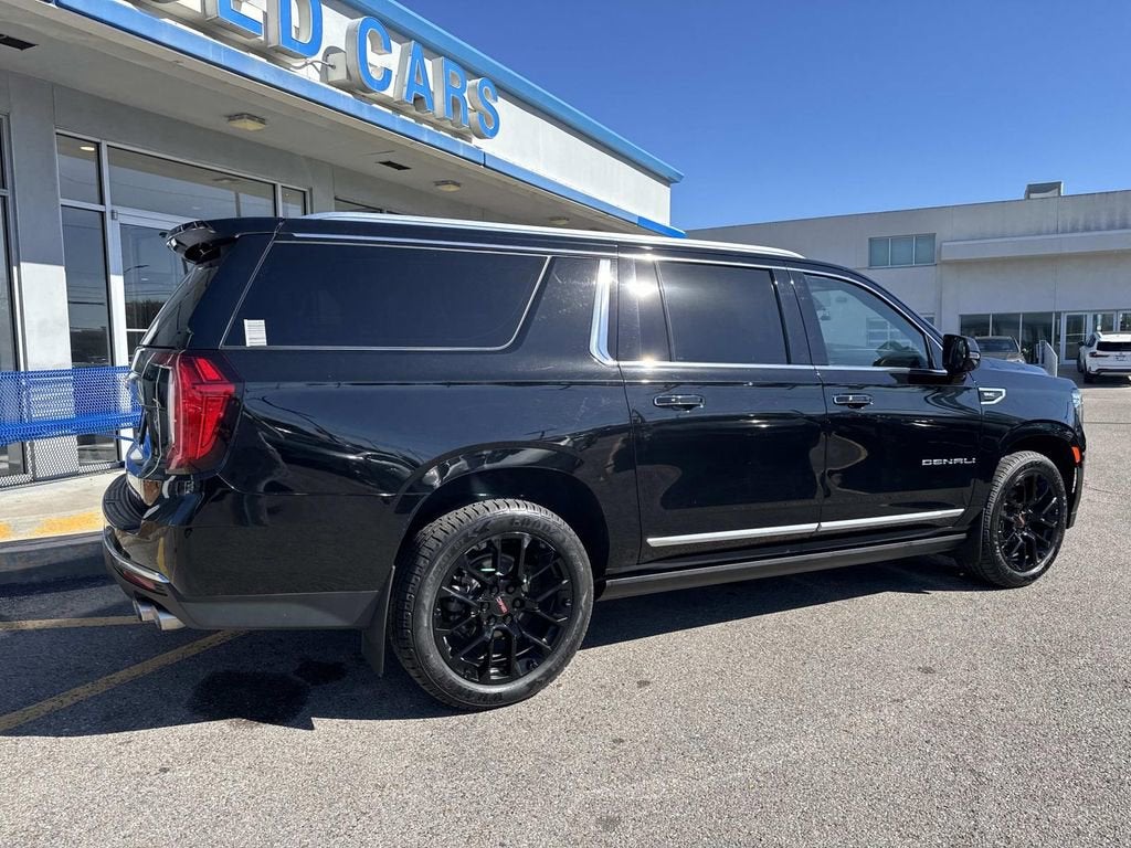 2022 GMC Yukon XL Denali