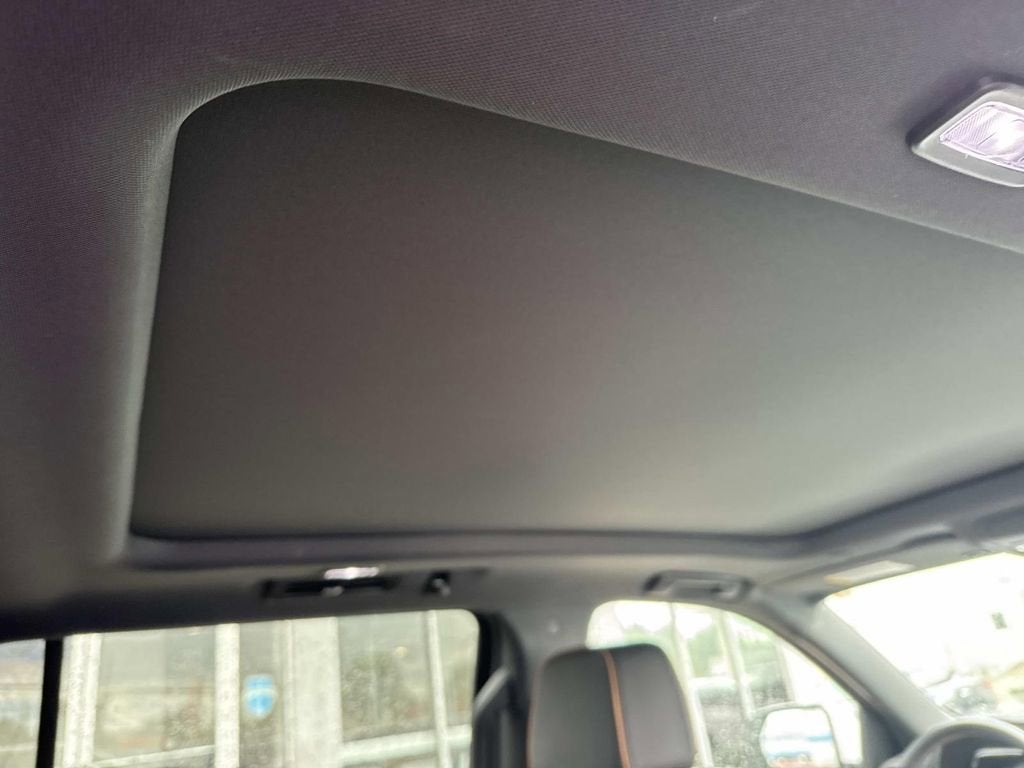 2024 GMC Yukon XL AT4