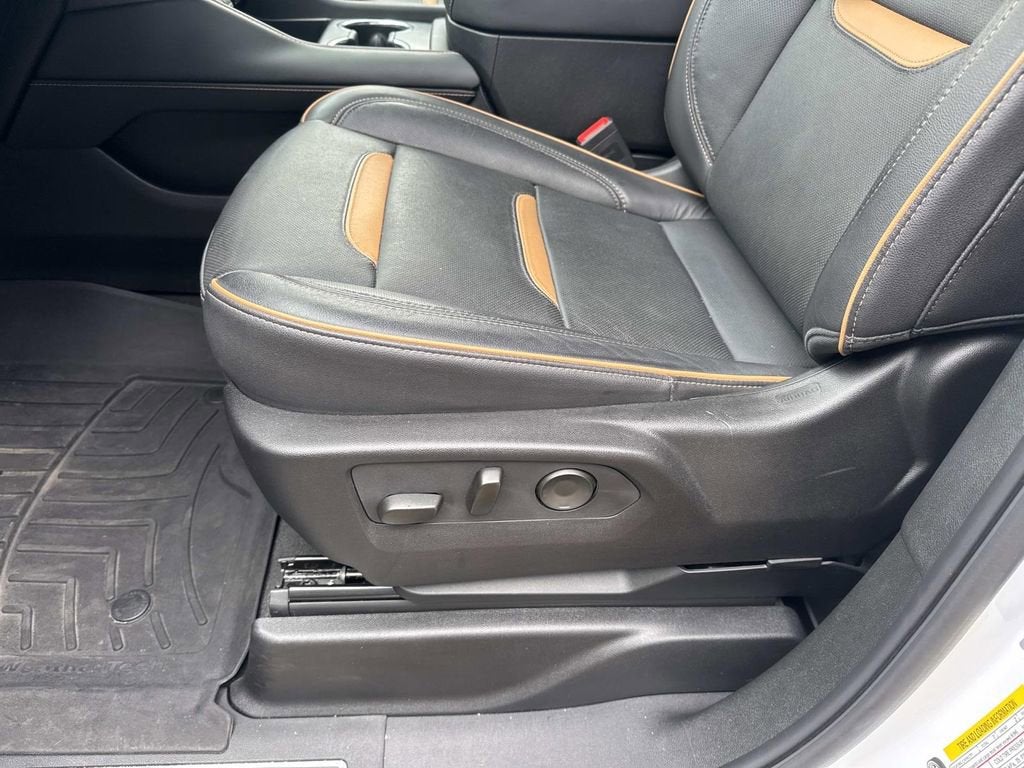 2024 GMC Yukon XL AT4