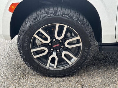 2024 GMC Yukon XL AT4